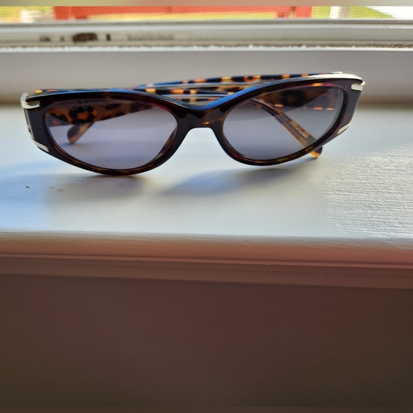 Brighton Sunglasses - Picture 1 of 3